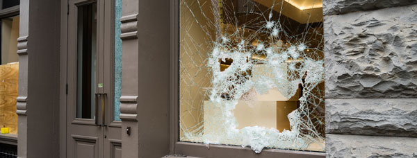 VANDALISME ET INCENDIE CRIMINEL